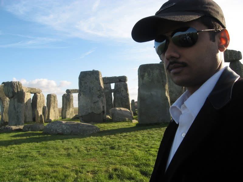 Stonehenge: Ancient Astronomy and Collaborative Vision Across Millennia